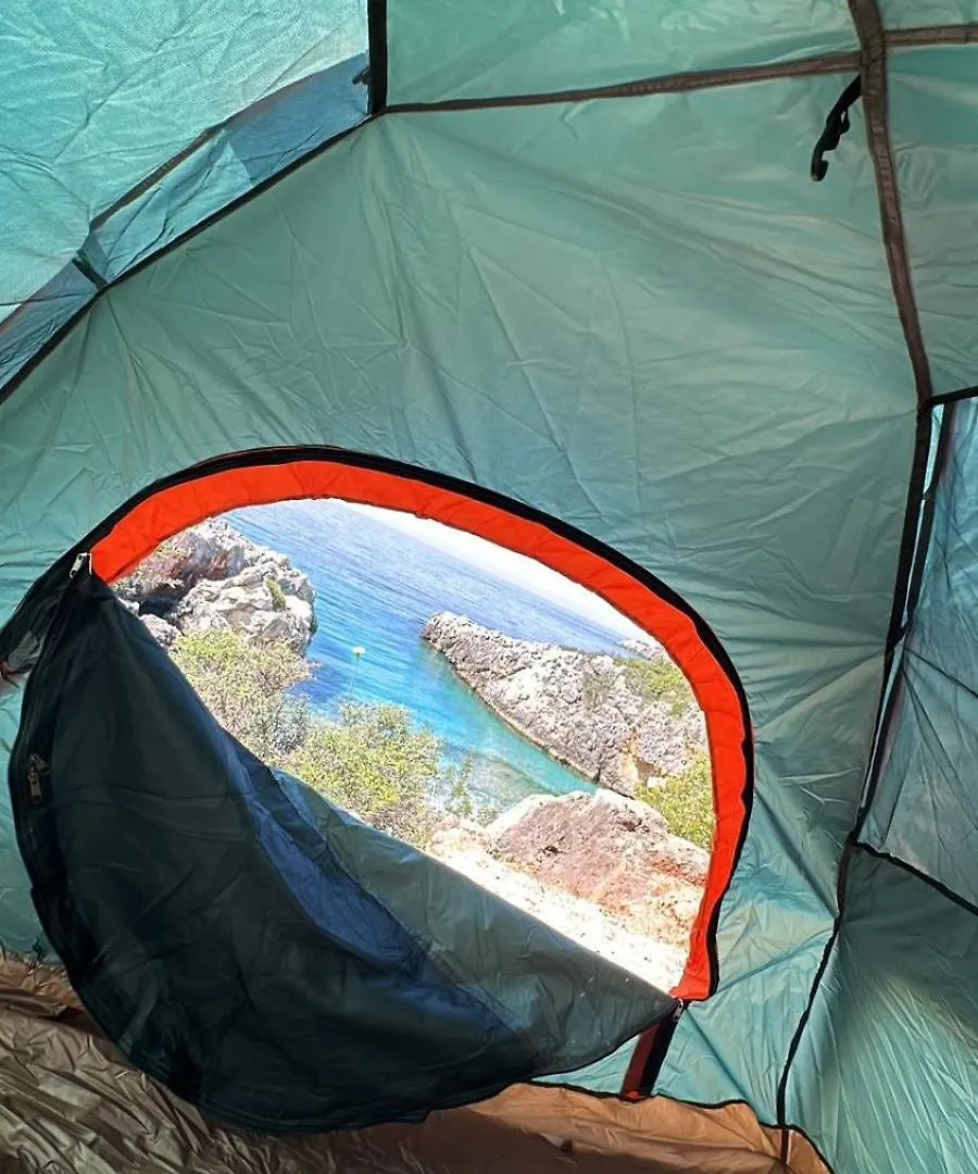 Hotel Camping Aquarium à Himarë